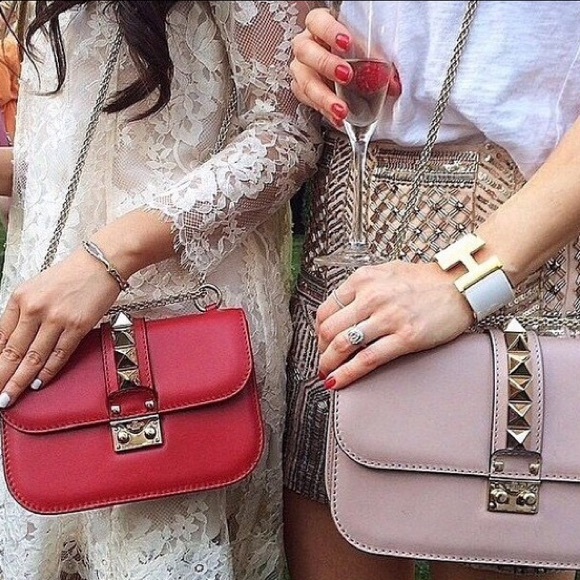 Valentino Handbags - 🚫SOLD🚫Valentino Garavani Chain Bag - Medium